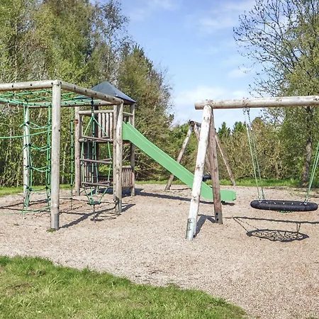 2 Bedroom Lovely In アパート Nimtofte